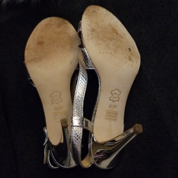 Metallic Silver Michael Kors Heels - Picture 4 of 6